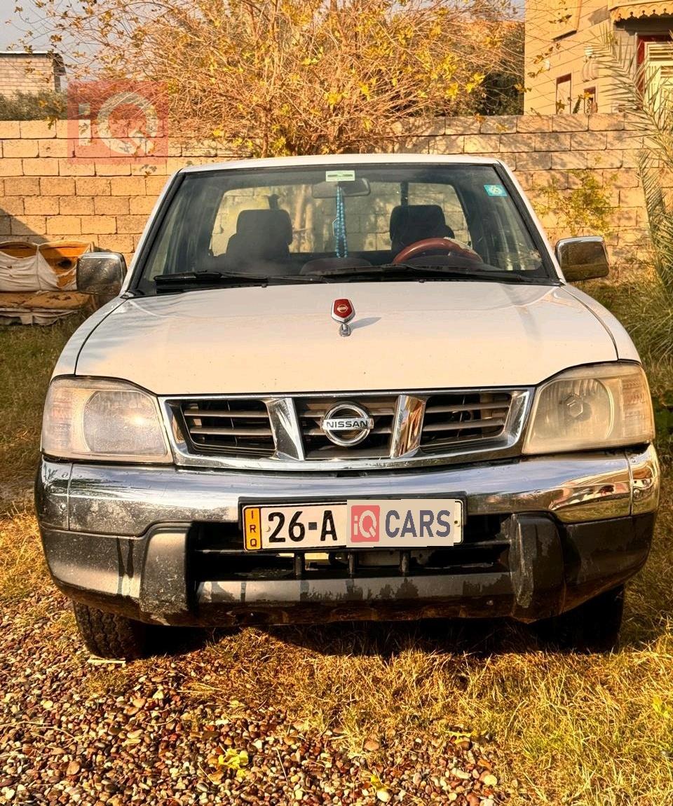 نيسان بيك اب